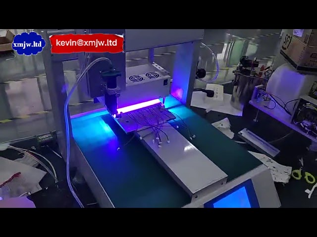 UVライト内蔵！XYZ軸テーブル型 精密接着剤ディスペンシングマシン