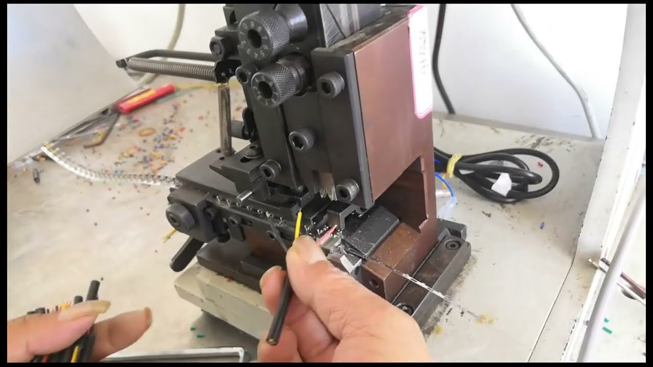 【超静音】15トン電動自動端子圧着機｜水平送り対応で生産性向上