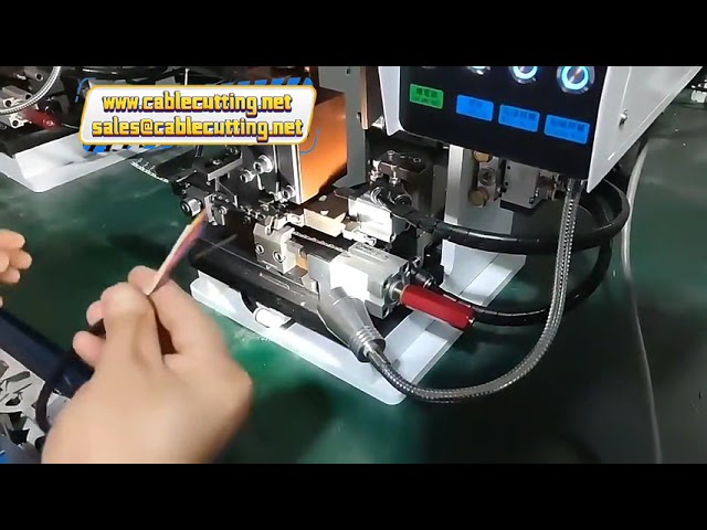 静音端子圧着機 | 単線・より線対応 自動剥線端子機