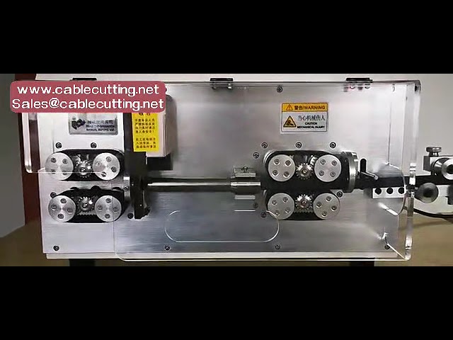 70平方mm大型角ケーブル用 高効率切断・皮むき機