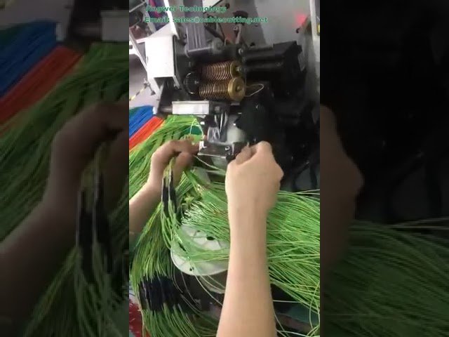 ワイヤー結束機 AT-201 | 自動ケーブルテーピング機