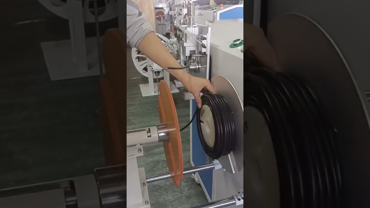 【工場自動化】電線自動計数・トラバース切断・巻取機 | 精密メータリング搭載