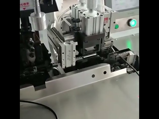 多機能自動ケーブル処理機：剥離・巻取り・切断・より合わせ・捻り・圧着を一台で