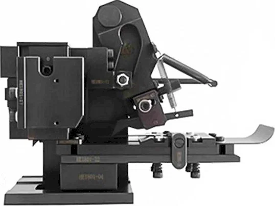 4E-30 メカニカルストレート圧着モールド - 端子圧着工具